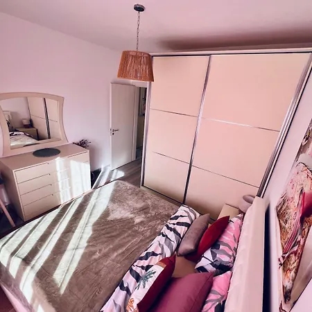 Three Above Sea Appartement Golem (Tirana)